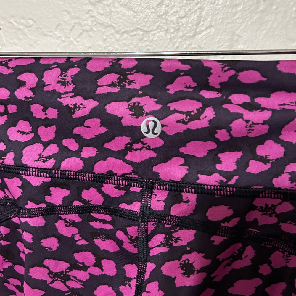 🪗lululemon athletica Leggings Drop it like it’s hot cherry cheetah violet (8).. - Picture 8 of 11
